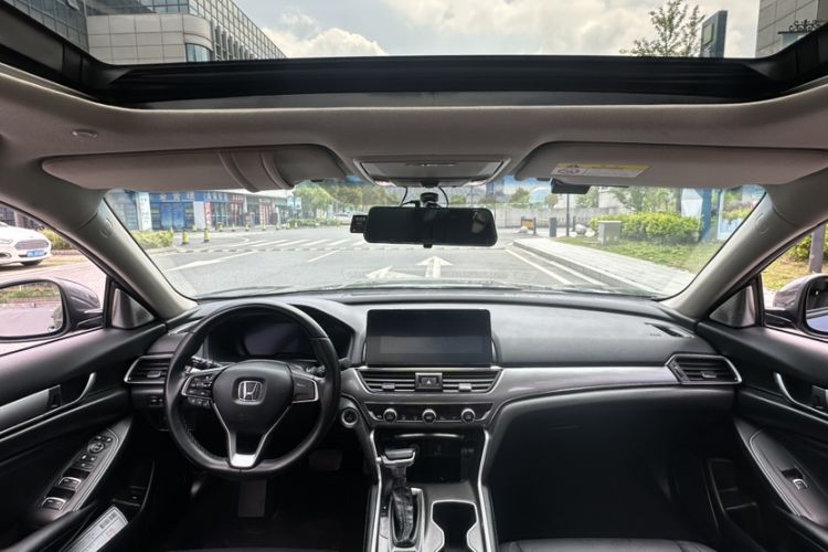 Used Honda Accord 2022 260TURBO Luxury Edition Interior 1