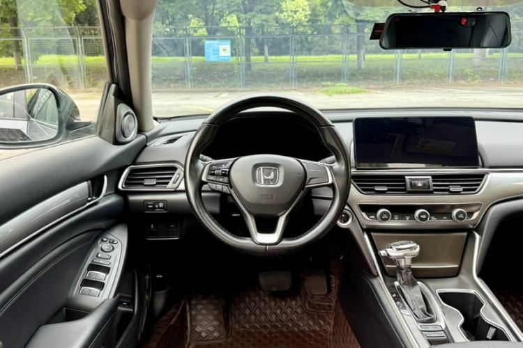 Used Honda Accord 2022 260TURBO Luxury Edition Interior 1