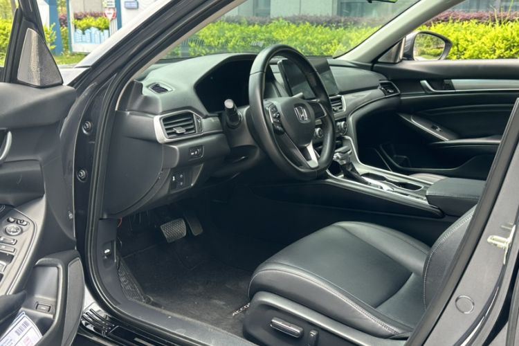 Used Honda Accord 2022 260TURBO Luxury Edition Interior 2