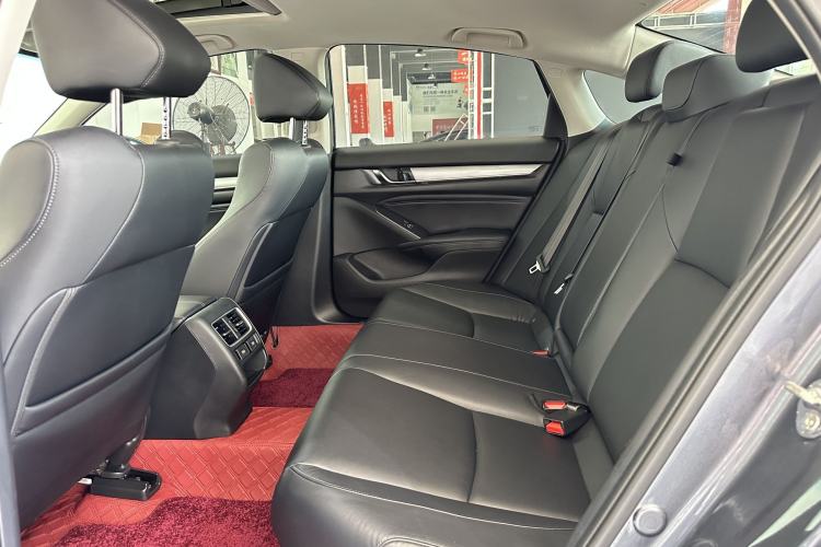 Used Honda Accord 2022 260TURBO Luxury Edition Interior 2