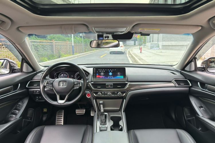 Used Honda Accord 2022 260TURBO Phantom Night · Prestige Edition Interior 2