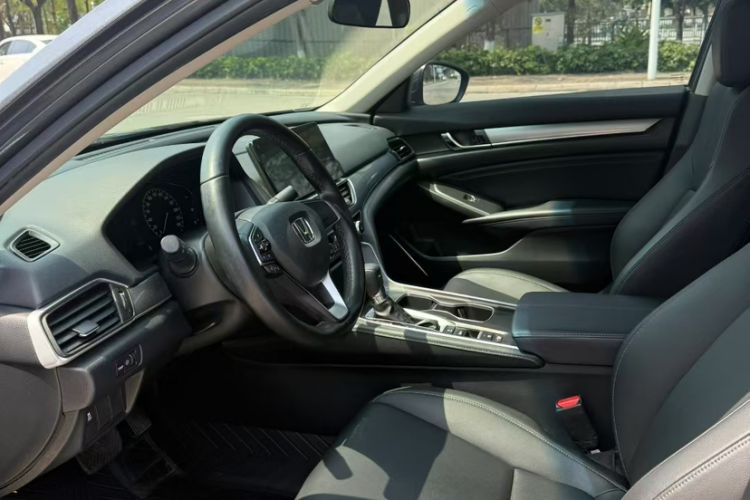 Used Honda Accord 2022 260TURBO Luxury Edition Interior 2