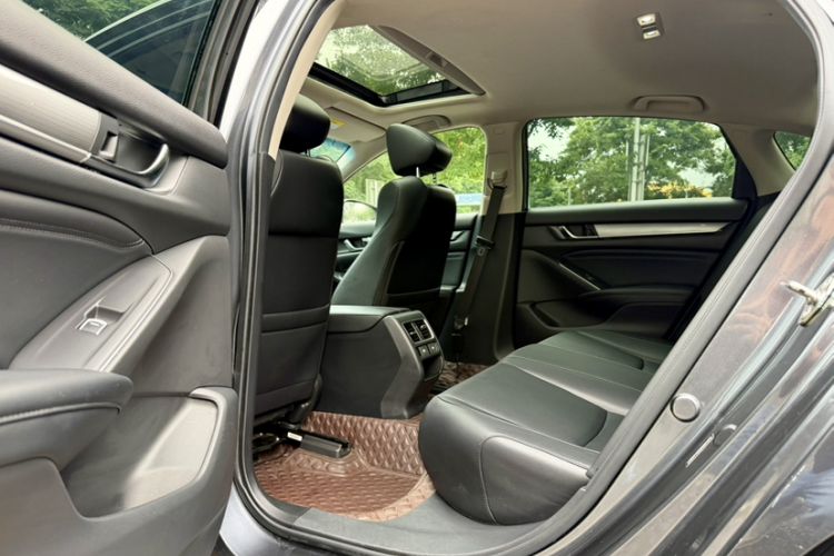 Used Honda Accord 2022 260TURBO Luxury Edition Interior 3
