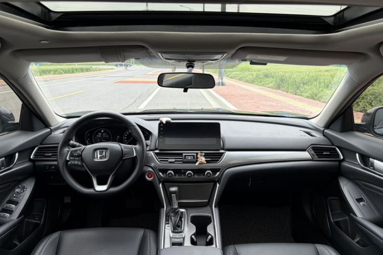 Used Honda Accord 2022 260TURBO Luxury Edition Interior 3