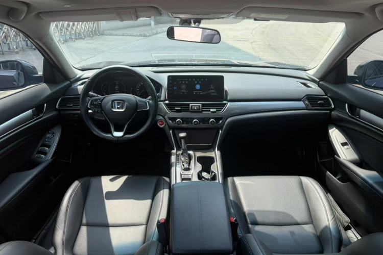 Used Honda Accord 2022 260TURBO Luxury Edition Interior 4
