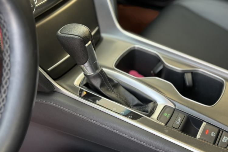 Used Honda Accord 2022 260TURBO Luxury Edition Interior 5