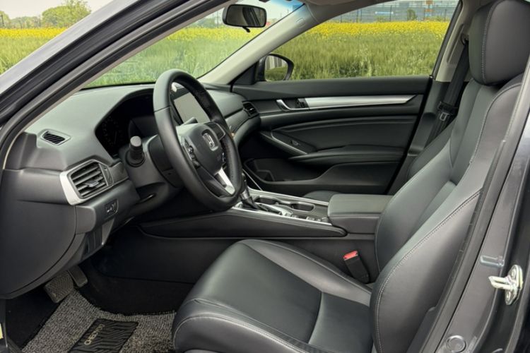 Used Honda Accord 2022 260TURBO Luxury Edition Interior 5