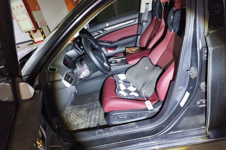 Used Honda Accord 2022 260TURBO Phantom Night · Prestige Edition Left Front Seat