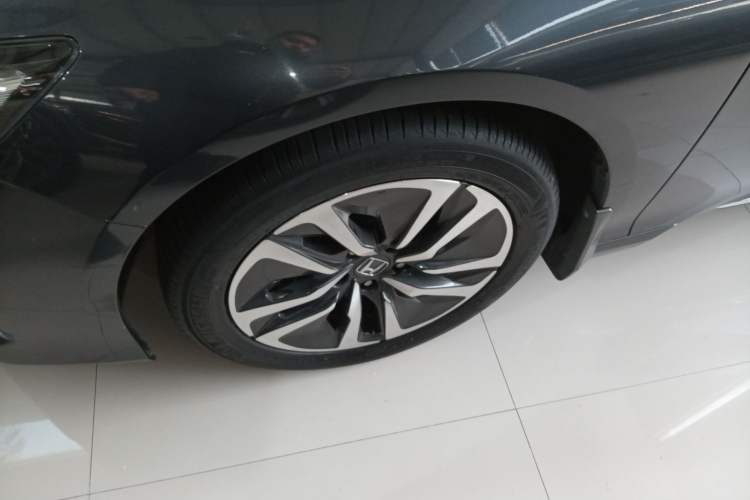 Used Honda Accord 2022 Xing·Hybrid 2.0L Xingling Version Left Front Wheel Hub