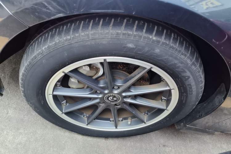 Used Honda Accord 2022 260TURBO Luxury Edition Left Front Wheel Hub