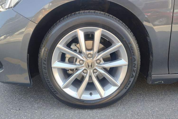 Used Honda Accord 2022 260TURBO Luxury Edition Left Front Wheel Hub
