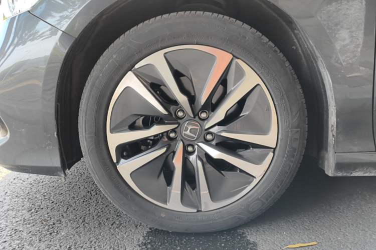 Used Honda Accord 2022 Xing·Hybrid 2.0L Xingling Version Left Front Wheel Hub