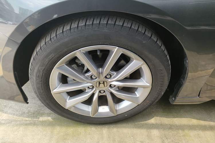 Used Honda Accord 2022 260TURBO Luxury Edition Left Front Wheel Hub