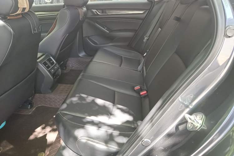 Used Honda Accord 2022 260TURBO Phantom Night · Prestige Edition Left Rear Seat