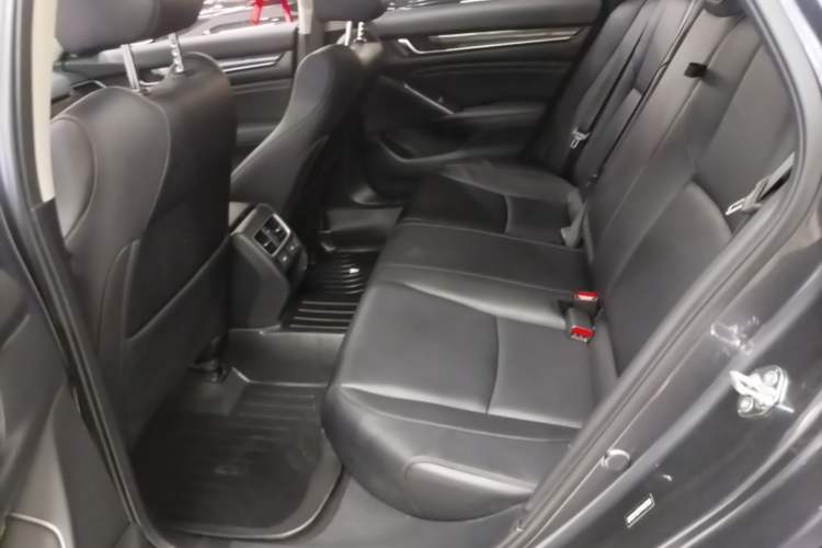 Used Honda Accord 2022 260TURBO Phantom Night · Prestige Edition Left Rear Seat