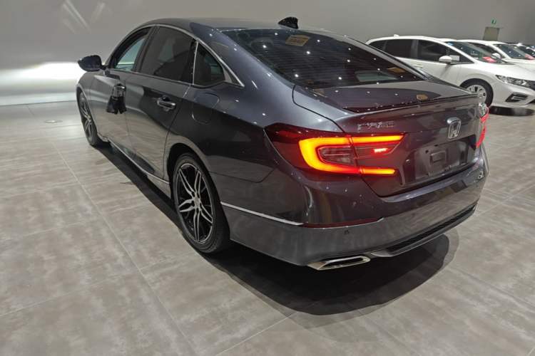 Used Honda Accord 2022 260TURBO Phantom Night · Prestige Edition Rear Left 45 Deg