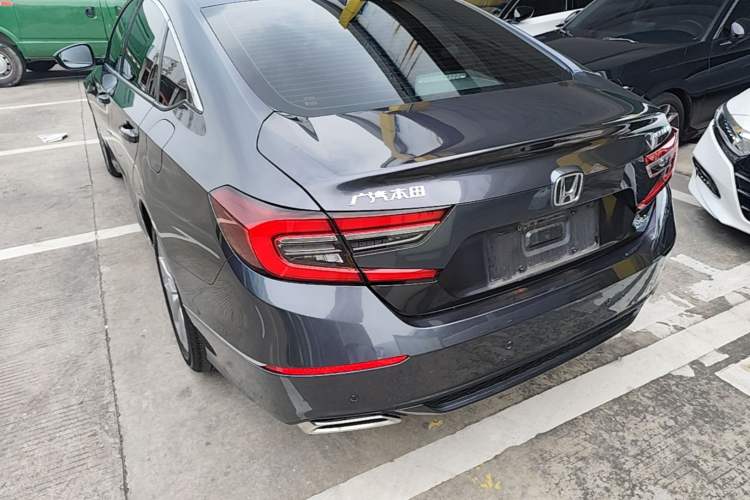 Used Honda Accord 2022 260TURBO Luxury Edition Rear Left 45 Deg