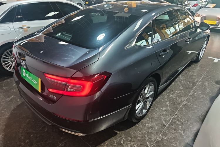Used Honda Accord 2022 260TURBO Luxury Edition Rear Right 45 Deg