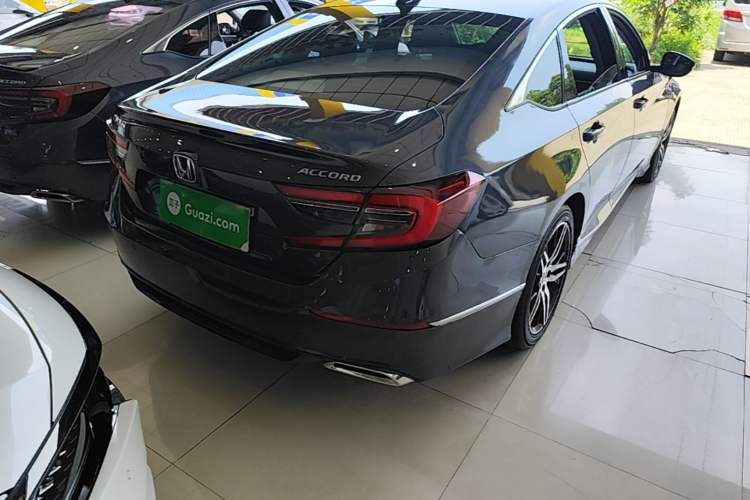 Used Honda Accord 2022 260TURBO Phantom Night · Prestige Edition Rear Right 45 Deg