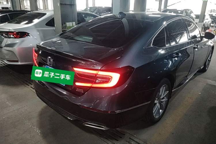 Used Honda Accord 2022 260TURBO Luxury Edition Rear Right 45 Deg