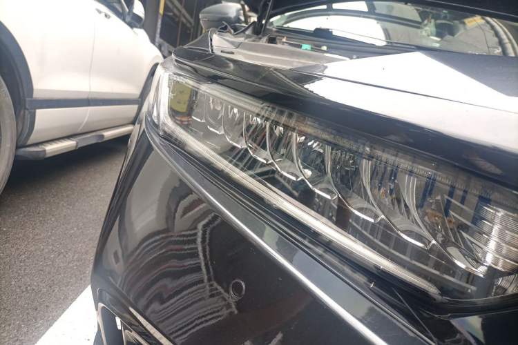 Used Honda Accord 2022 260TURBO Phantom Night · Prestige Edition Right Front Headlight