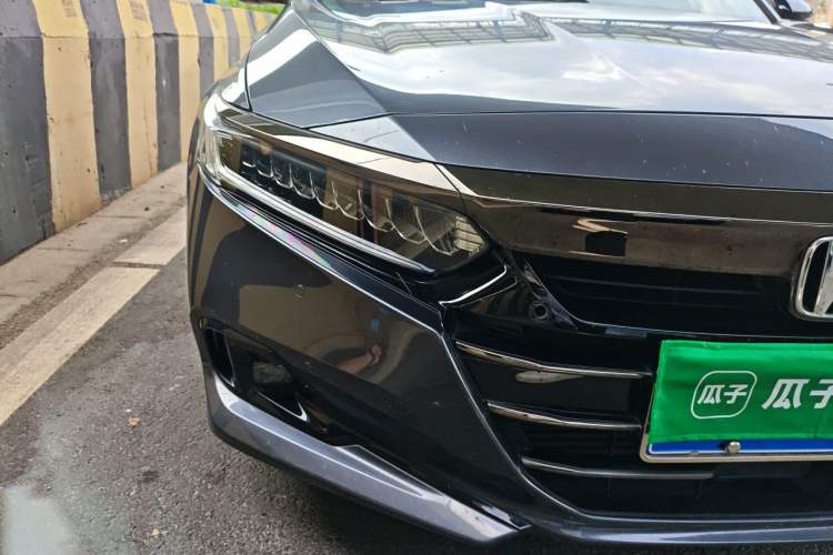 Used Honda Accord 2022 260TURBO Phantom Night · Prestige Edition Right Front Headlight
