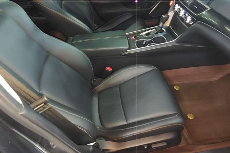 Used Honda Accord 2022 260TURBO Phantom Night · Prestige Edition Right Front Seat