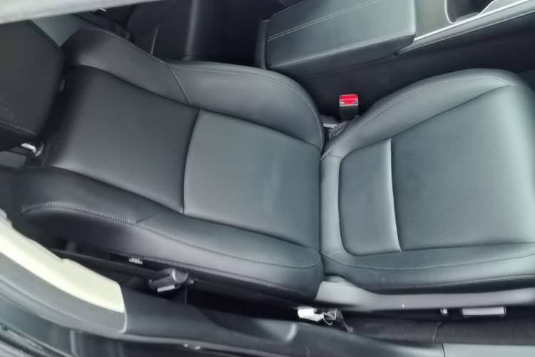 Used Honda Accord 2022 260TURBO Luxury Edition Right Front Seat