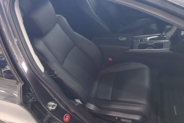 Used Honda Accord 2022 260TURBO Phantom Night · Prestige Edition Right Front Seat