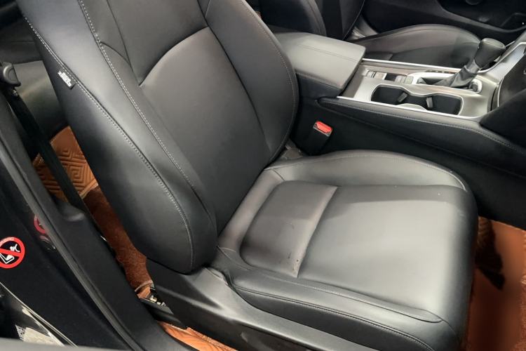 Used Honda Accord 2022 260TURBO Luxury Edition Right Front Seat