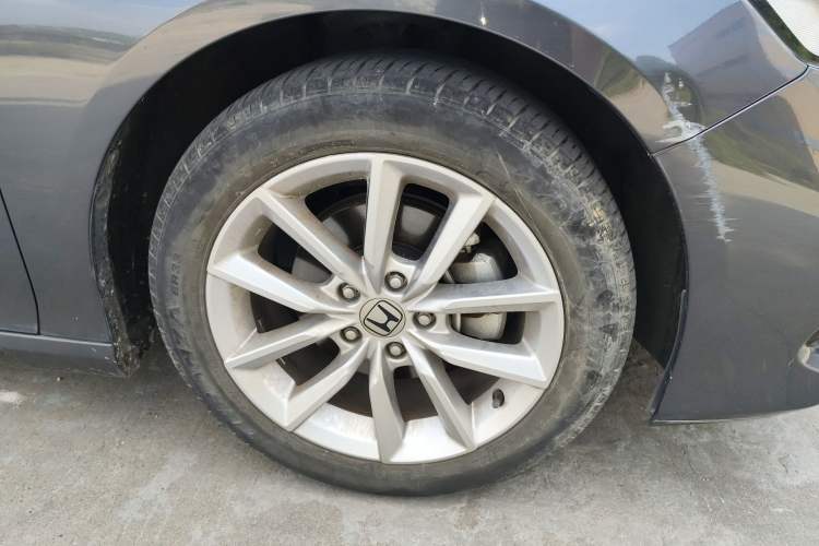 Used Honda Accord 2022 260TURBO Luxury Edition Right Front Wheel Hub