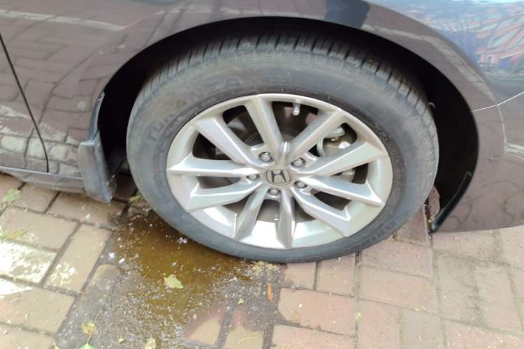 Used Honda Accord 2022 260TURBO Luxury Edition Right Front Wheel Hub