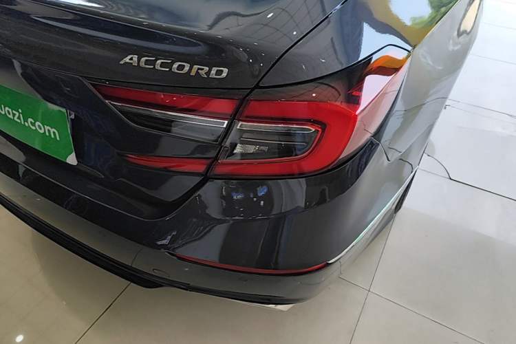 Used Honda Accord 2022 260TURBO Phantom Night · Prestige Edition Right Rear Taillight