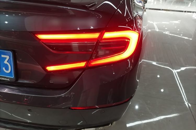Used Honda Accord 2022 260TURBO Phantom Night · Prestige Edition Right Rear Taillight