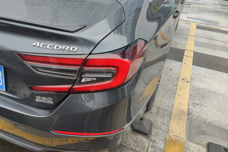 Used Honda Accord 2022 260TURBO Phantom Night · Prestige Edition Right Rear Taillight