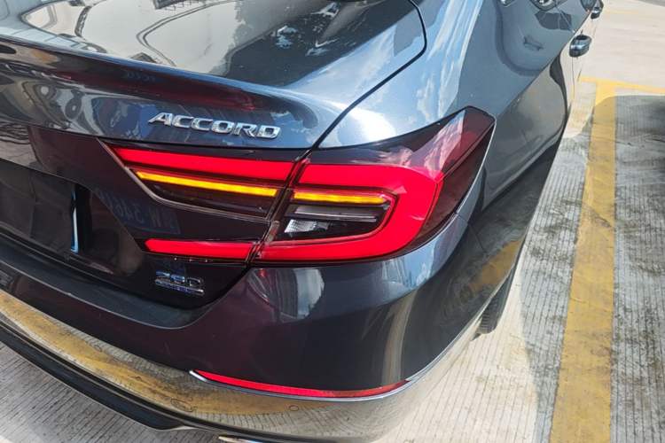 Used Honda Accord 2022 260TURBO Luxury Edition Right Rear Taillight