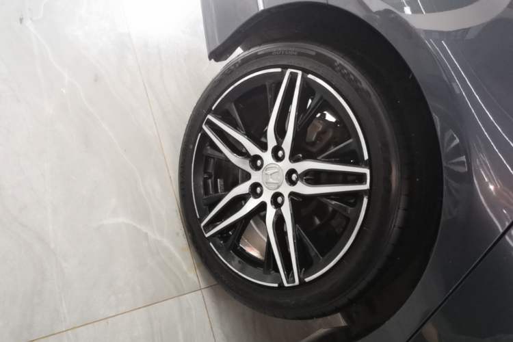 Used Honda Accord 2022 260TURBO Phantom Night · Prestige Edition Right Rear Wheel Hub