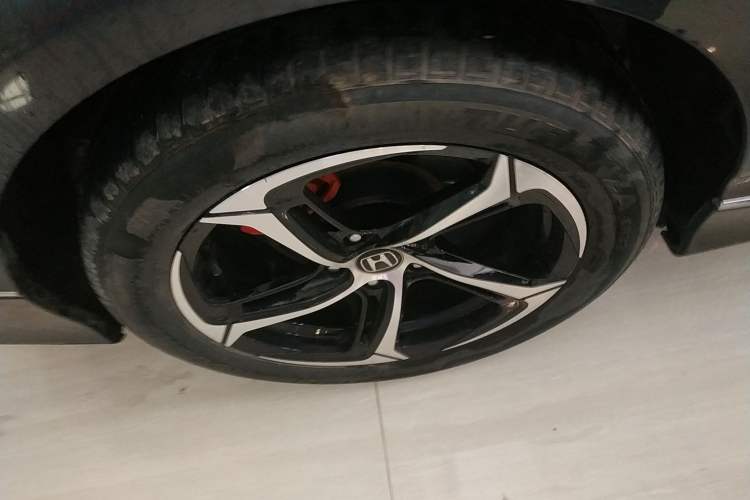 Used Honda Accord 2022 260TURBO Luxury Edition Right Rear Wheel Hub