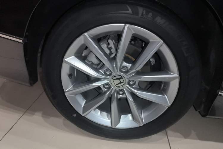 Used Honda Accord 2022 260TURBO Luxury Edition Right Rear Wheel Hub