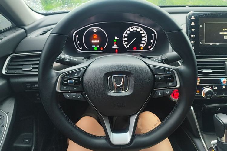 Used Honda Accord 2022 260TURBO Phantom Night · Prestige Edition Steering Wheel