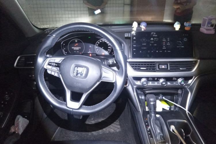 Used Honda Accord 2022 260TURBO Luxury Edition Steering Wheel