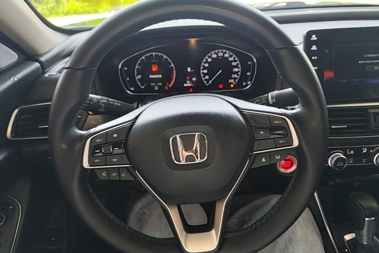 Used Honda Accord 2022 260TURBO Phantom Night · Prestige Edition Steering Wheel