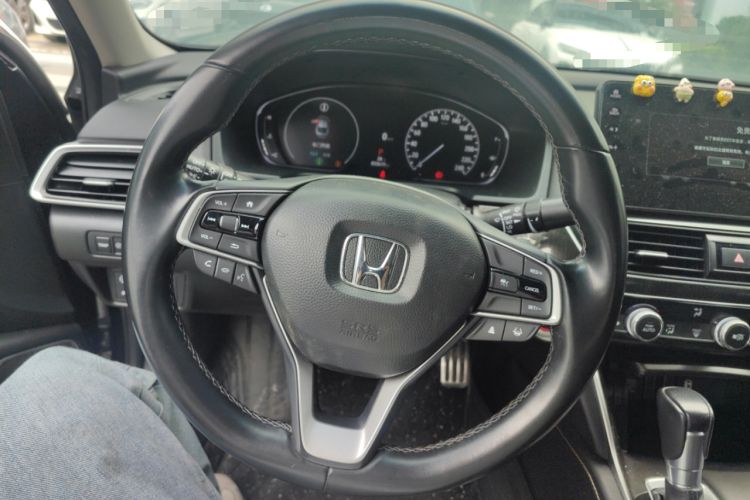 Used Honda Accord 2022 260TURBO Phantom Night · Prestige Edition Steering Wheel