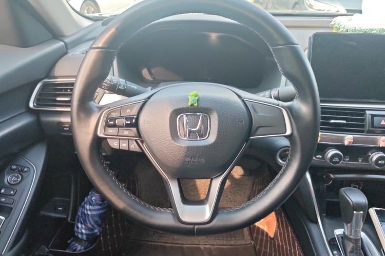 Used Honda Accord 2022 260TURBO Luxury Edition Steering Wheel