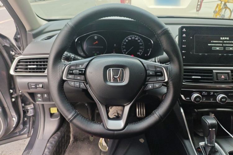 Used Honda Accord 2022 260TURBO Phantom Night · Prestige Edition Steering Wheel