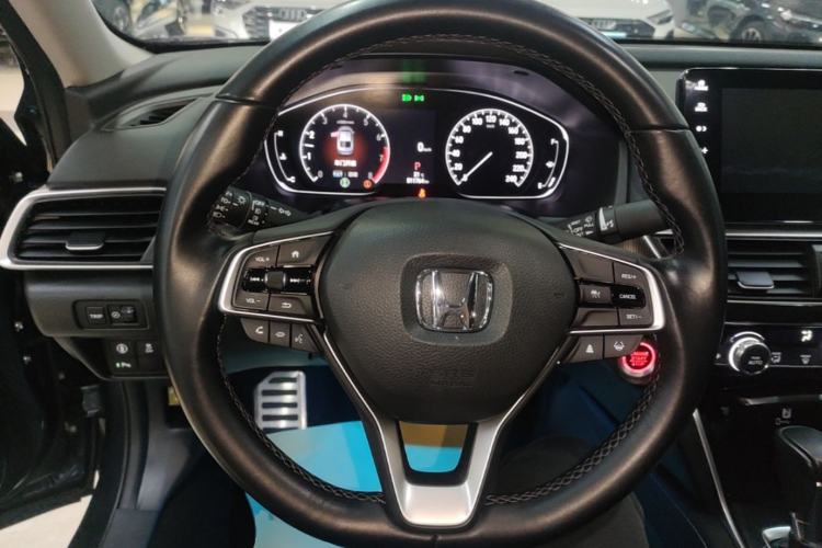 Used Honda Accord 2022 260TURBO Phantom Night · Prestige Edition Steering Wheel