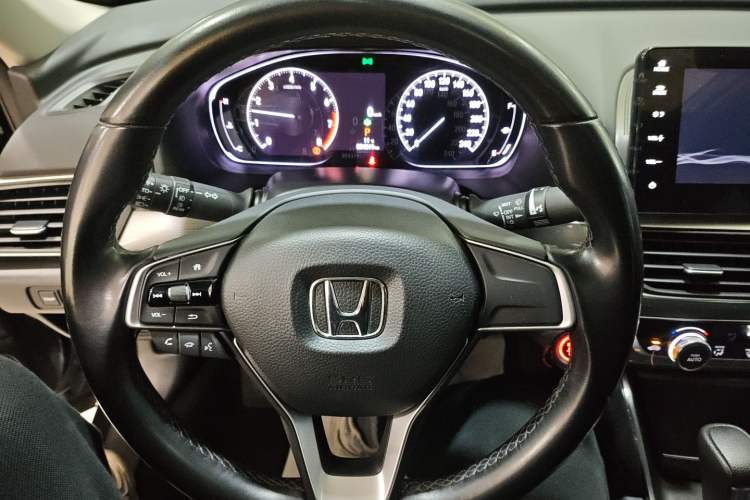 Used Honda Accord 2022 260TURBO Luxury Edition Steering Wheel