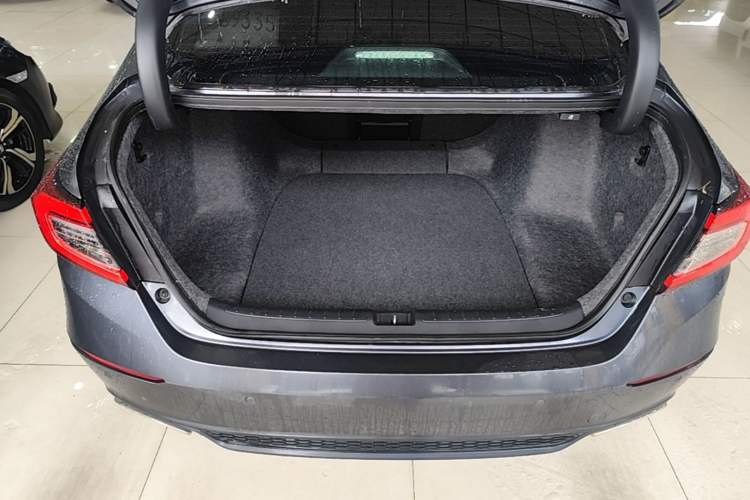 Used Honda Accord 2022 260TURBO Phantom Night · Prestige Edition Trunk