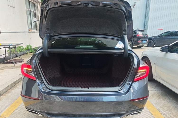 Used Honda Accord 2022 260TURBO Luxury Edition Trunk