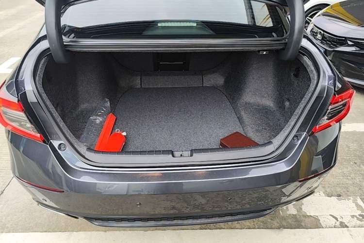 Used Honda Accord 2022 260TURBO Luxury Edition Trunk